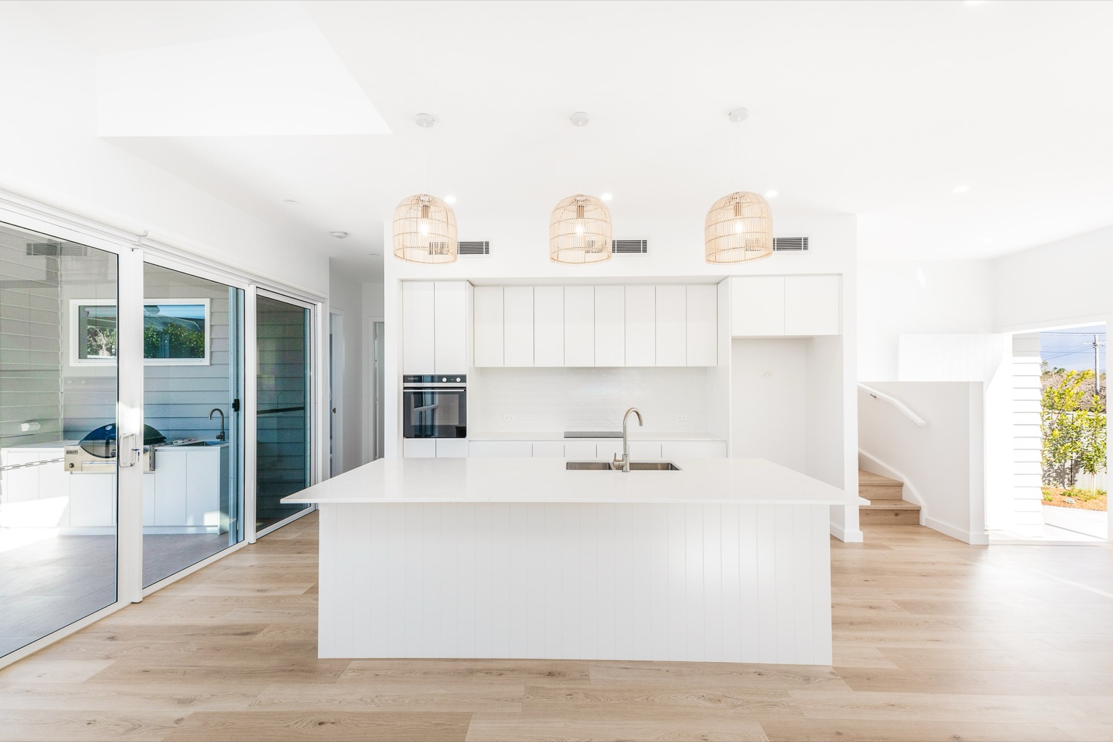 Modern Coastal Home Only Minutes Walk to Beach — photo 2